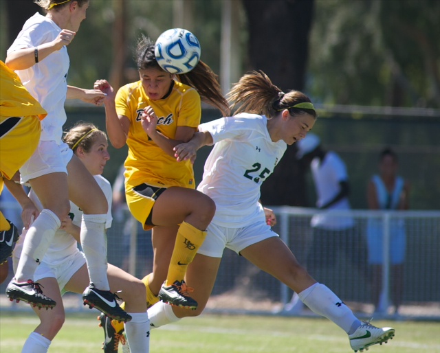 WS-Maes-LBSU-Baylor 1