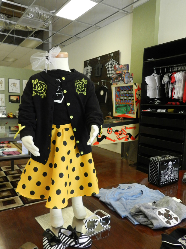 SBSCSkirtMannequin