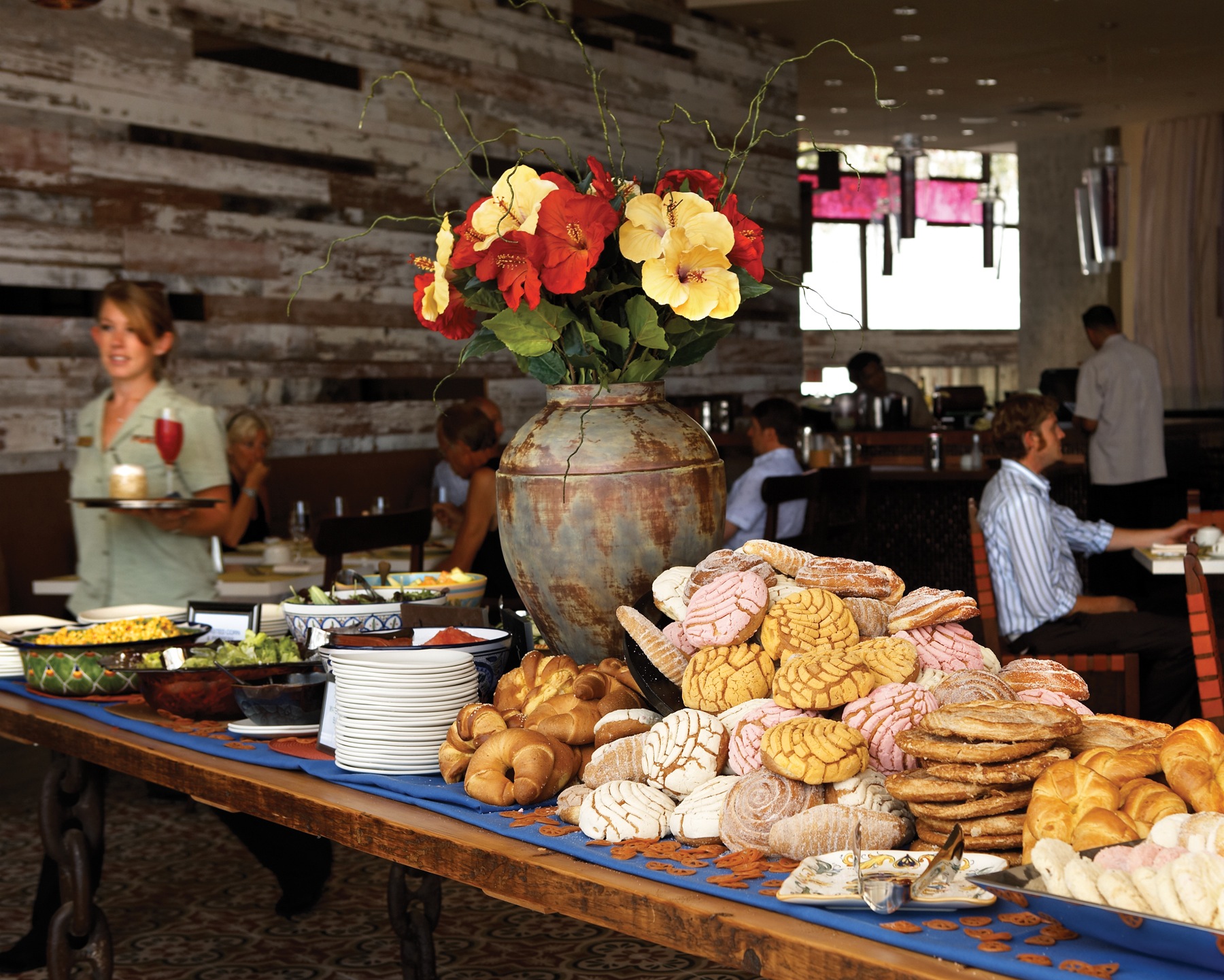 Fuego at Hotel Maya Brunch Buffet Horizontal 1