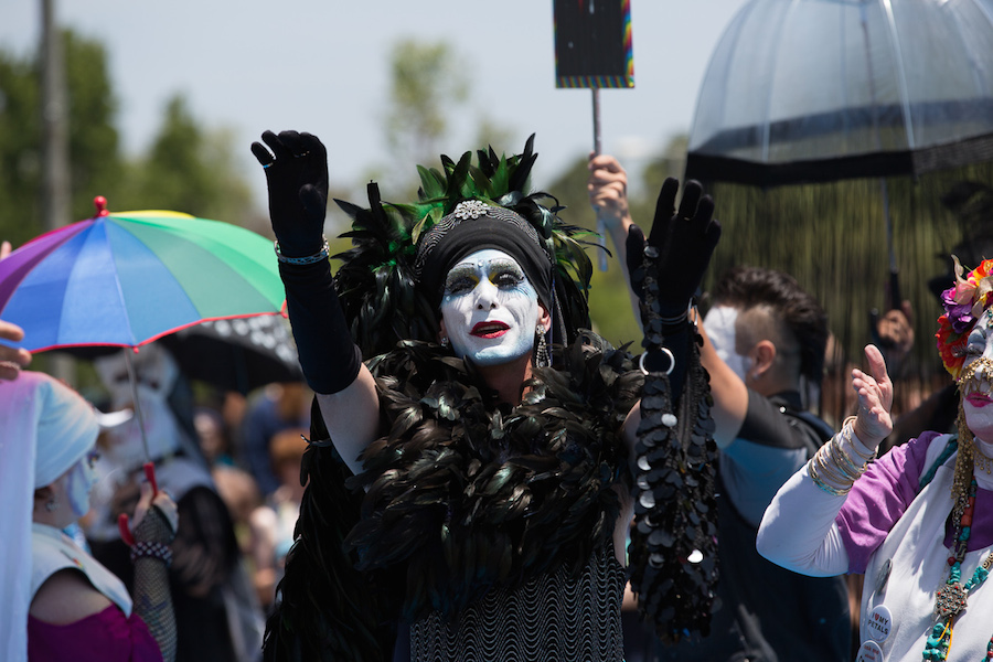 Pride-nuns2
