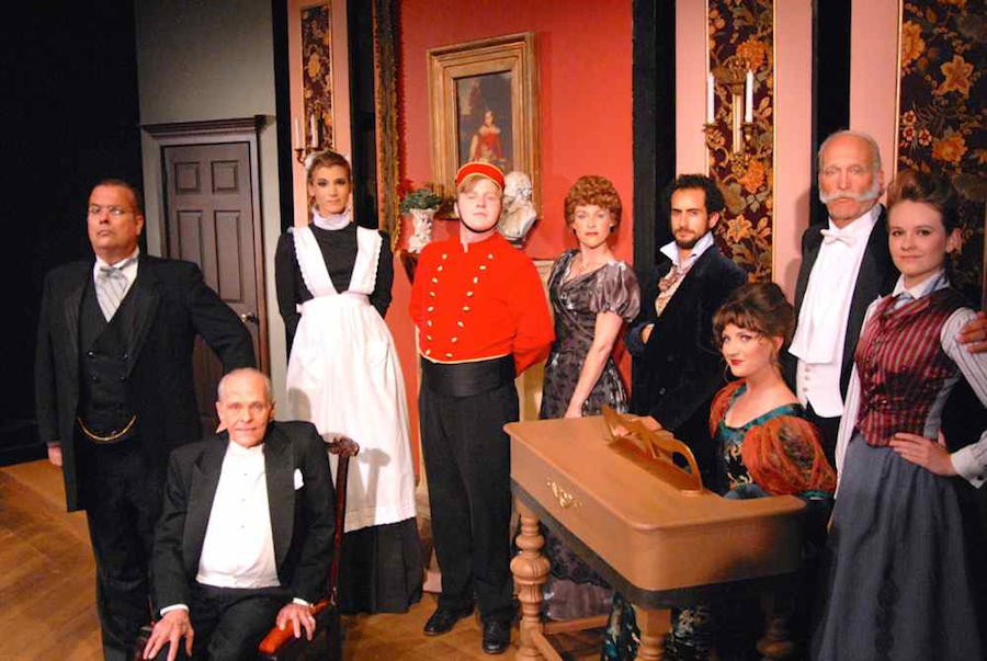 The-Philanderer-Photo-13