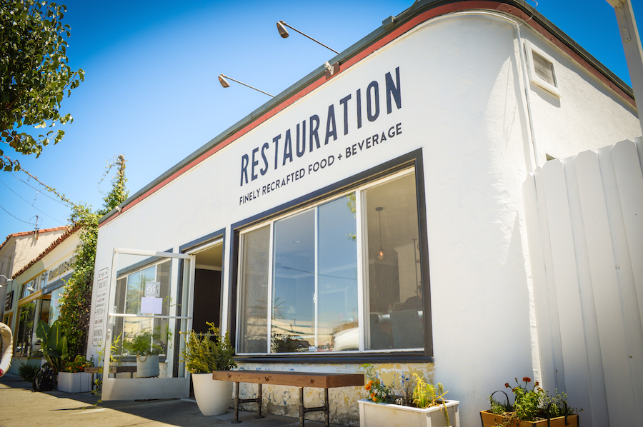 Restaurant 01