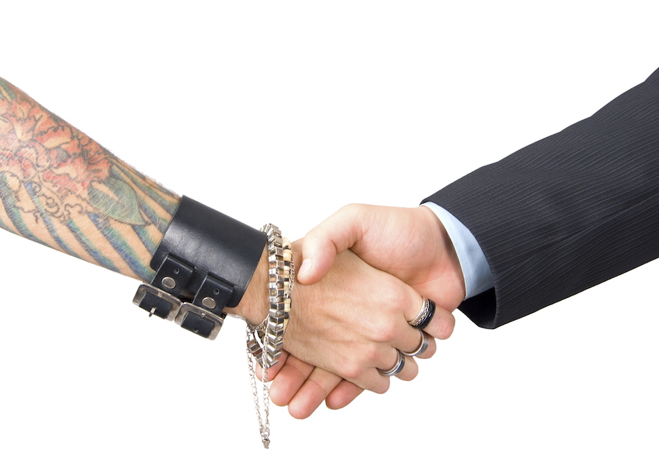 tattoosshakinghands