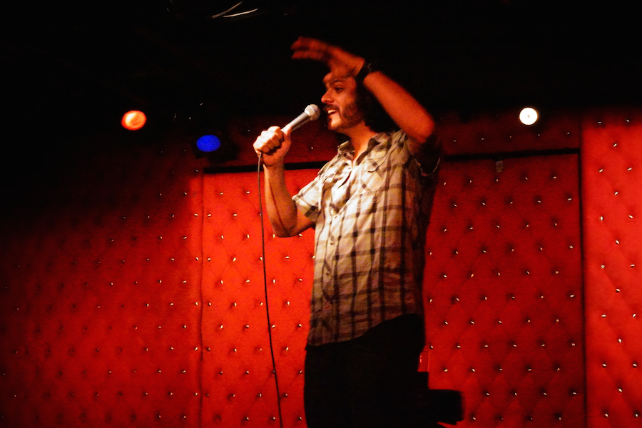 StandUp 01