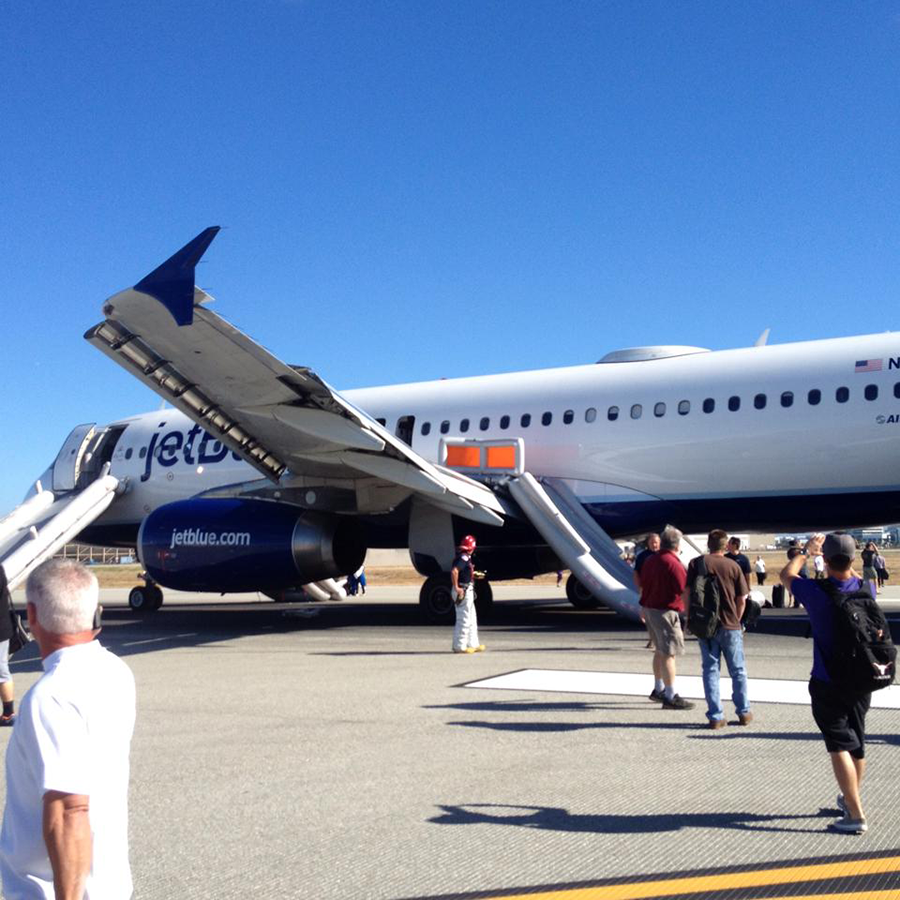 jet-blue-1