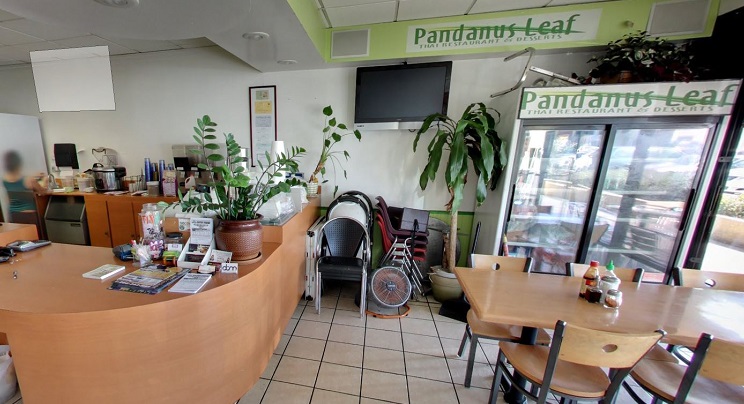 pandanus leaf