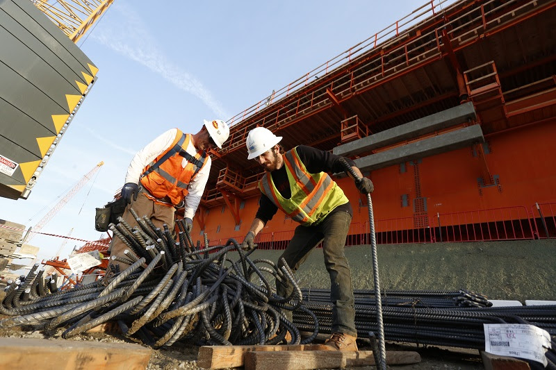 POLB worker
