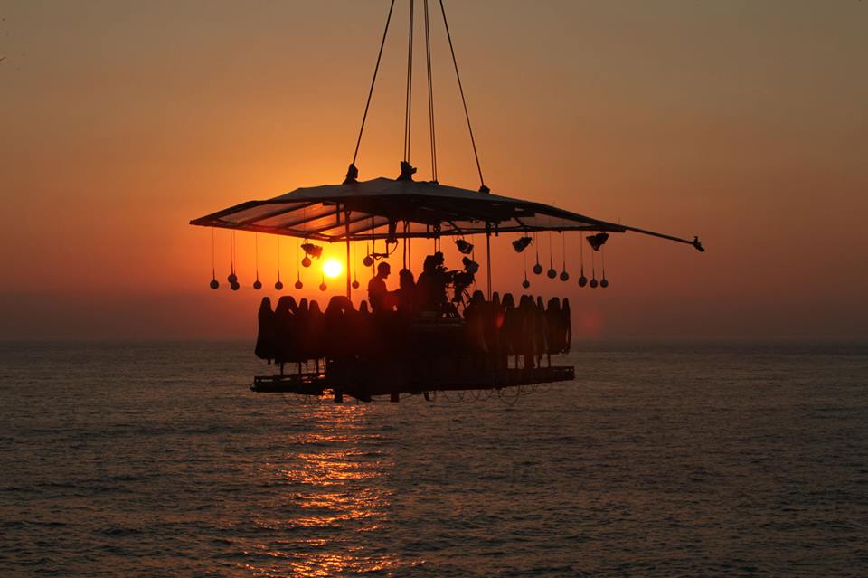 dinnerinthesky1