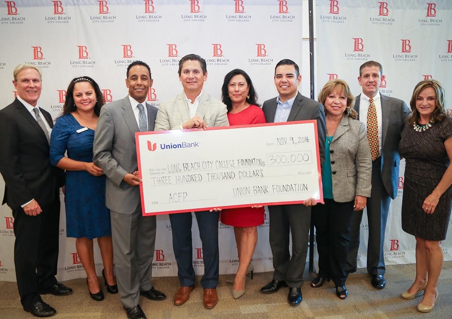 lbcc biz award