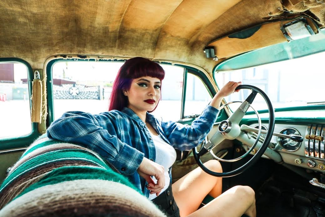 chicana4