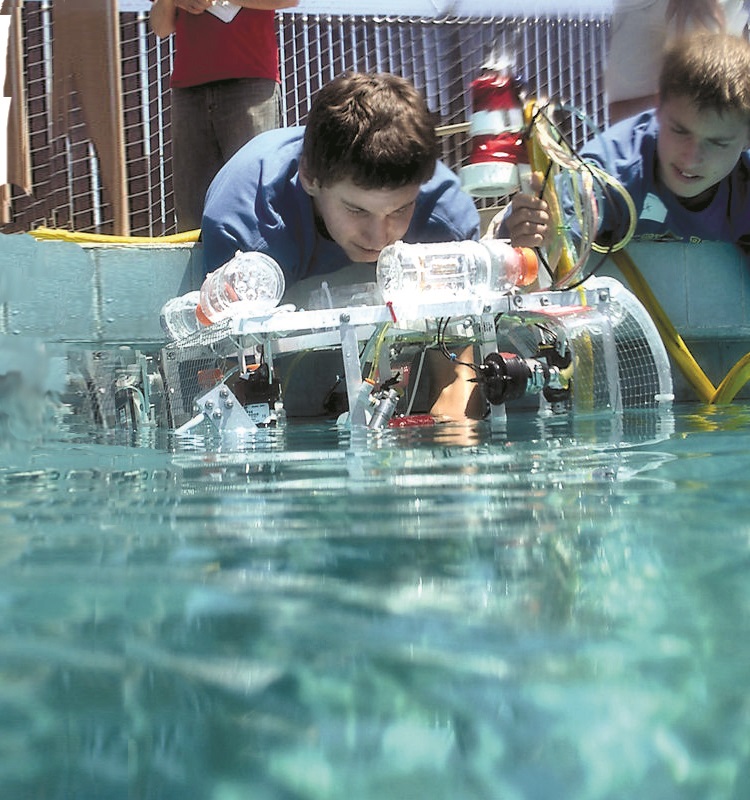 ROV Students