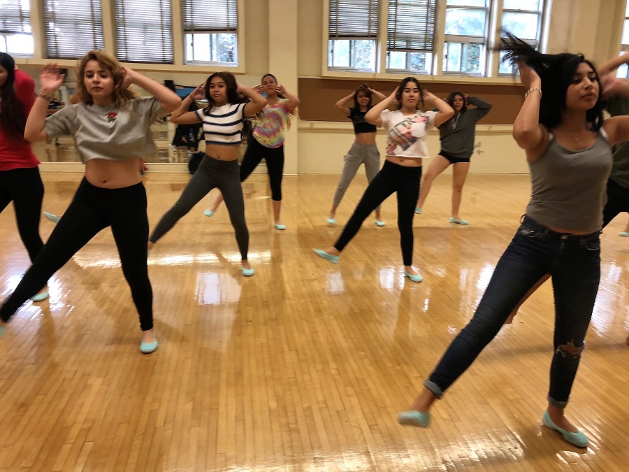 hislittlefeetdance3