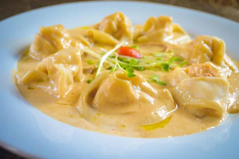 La Parolaccia's ravioli di astice e gamberetti. Photo by Brian Addison.