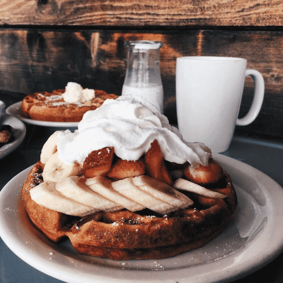 The Pan in Bixby Knolls serves up some of the city's best breakfast plates. Photo by Joinie Di.
